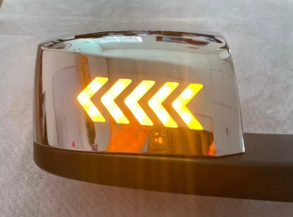 Par De Espejos Cromado Con Led De Cofre Volvo 3ra Vnl 2018- - Imagen 2