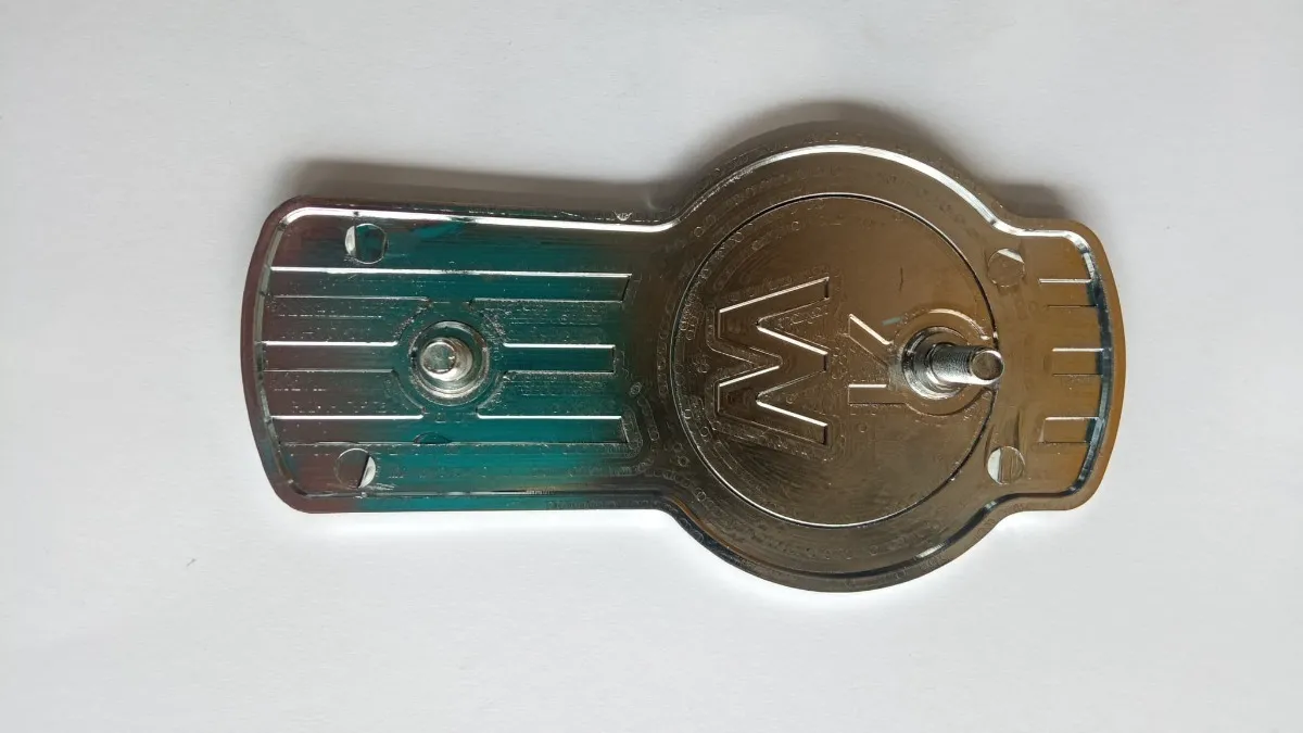 Emblema Para Rejilla De Aire Kenworth T680 - Imagen 3